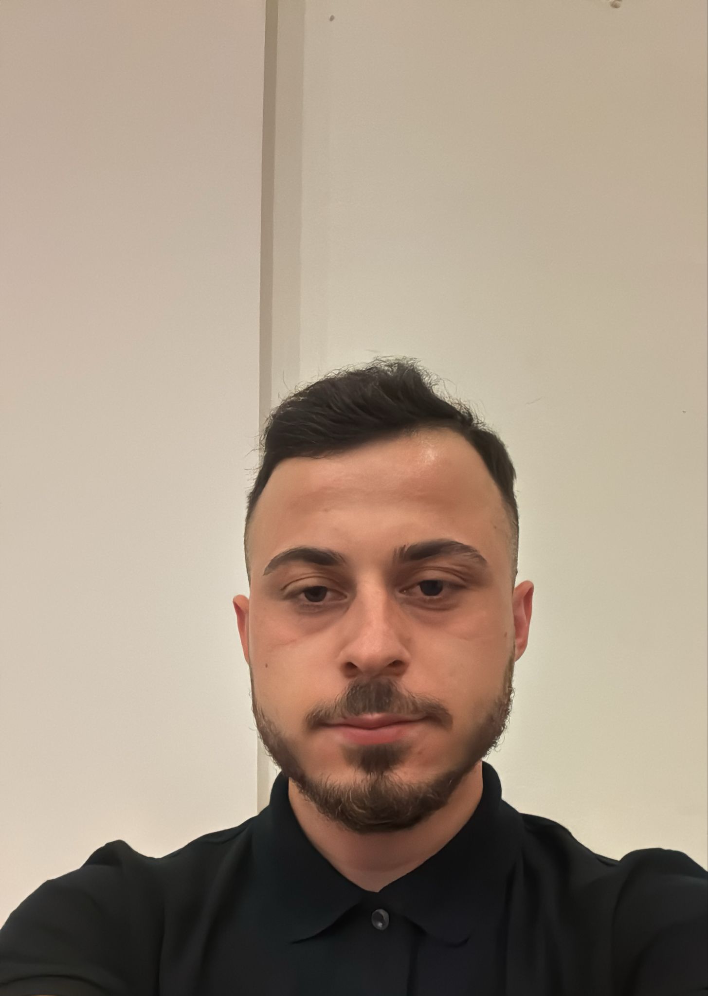 Tahir Yakın